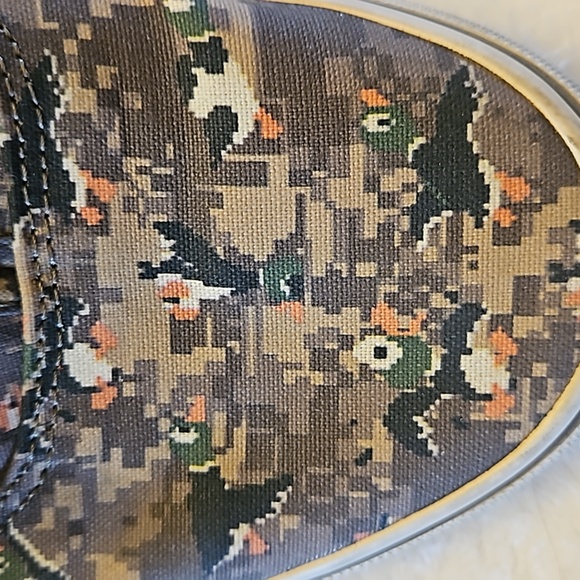 Vans | Men's Camo Duck Hunt Nintendo Game Over Skate Sneakers Sz 10.5 - Picture 2 of 15